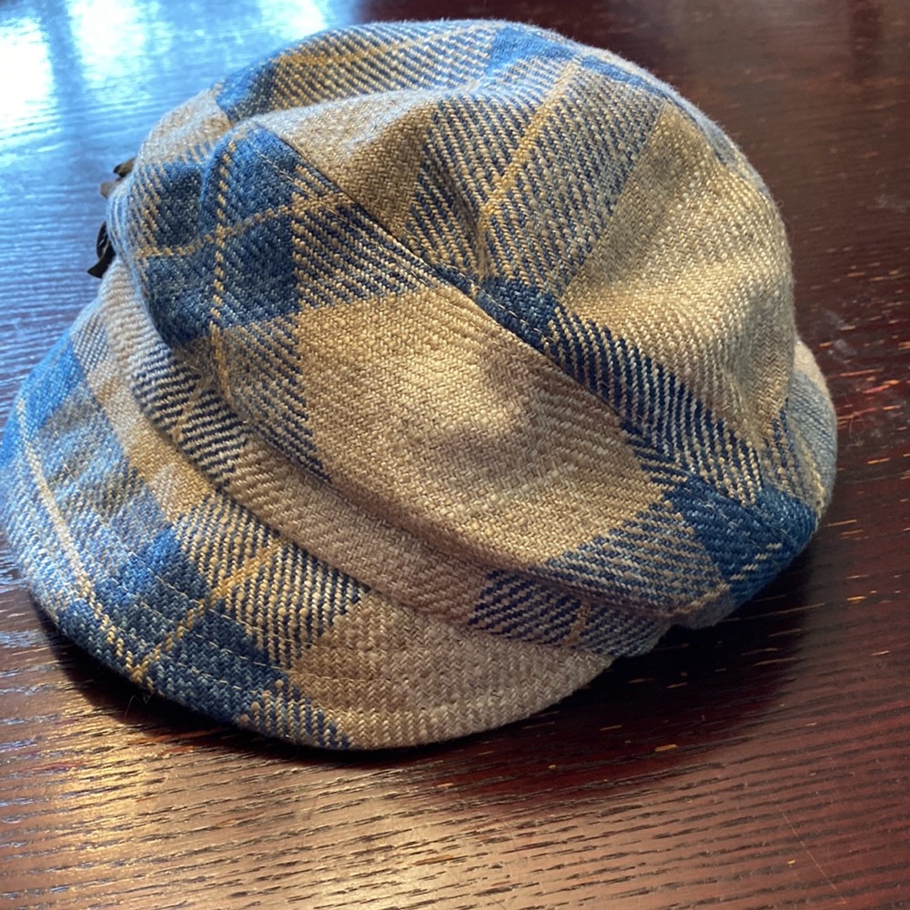 Adorable Plaid Laird & Co Cap - Picture 2 of 5